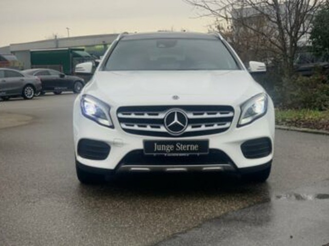 mercedes-gla180-amg-blanc-2